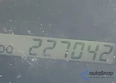 2005 Toyota Highlander V6 z USA, uszkodzony, nr VIN JTEDP21A350045341